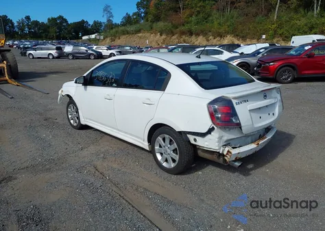 2010 Nissan Sentra 2.0Sr from USA, damaged, VIN 3N1AB6AP4AL618068
